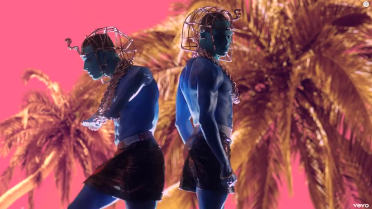  Blue servants/slaves dancing. IMAGE_7 